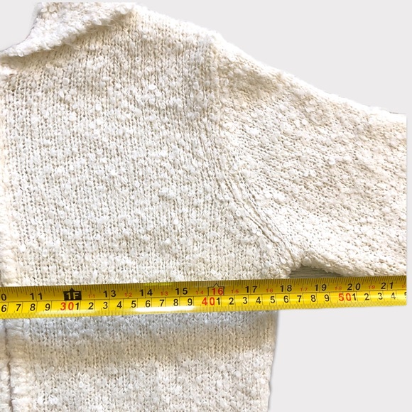 π 2/$50 Vintage Embroidery Sweater | Women's Medium - Picture 7 of 8